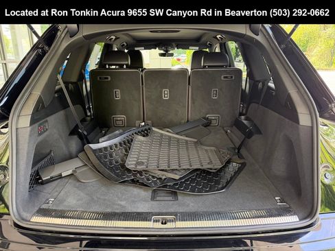 Used 2019 Audi Q7 3.0T Premium w/ Cold Weather Package AWD/4WD image 10