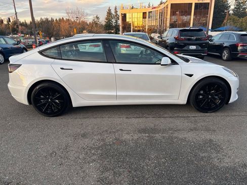 Used 2022 Tesla Model 3 Long Range image 4