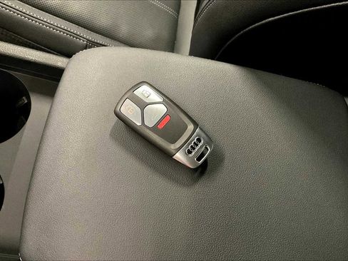 Certified 2023 Audi Q5 2.0T Premium Plus w/ Premium Plus Package image 12