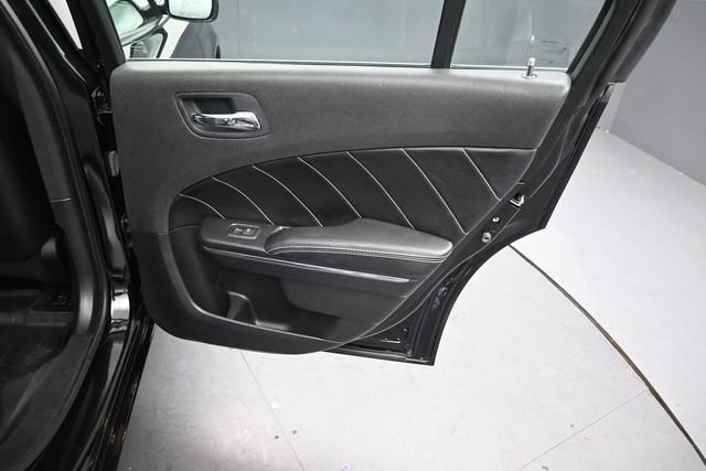 Used 2013 Dodge Charger R/T RWD image 29