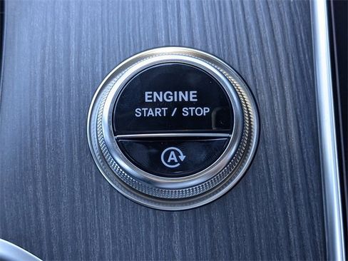 New 2026 Mercedes-Benz GLC 300 image 32