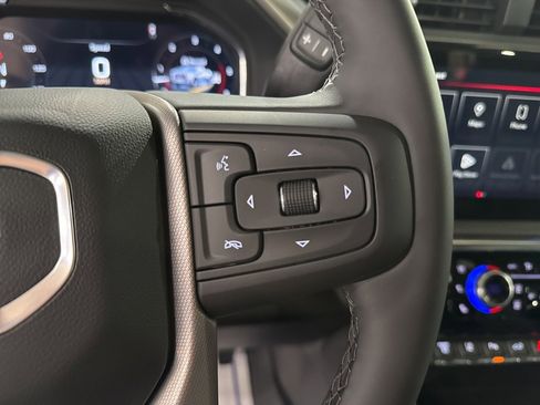 New 2025 GMC Sierra 3500 Denali w/ Denali Reserve Package image 25