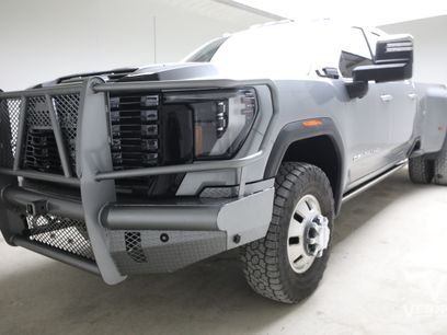 Used 2025 GMC Sierra 3500 Denali Ultimate