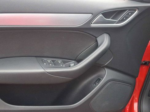 Used 2018 Audi Q3 2.0T Premium w/ Convenience Package image 10