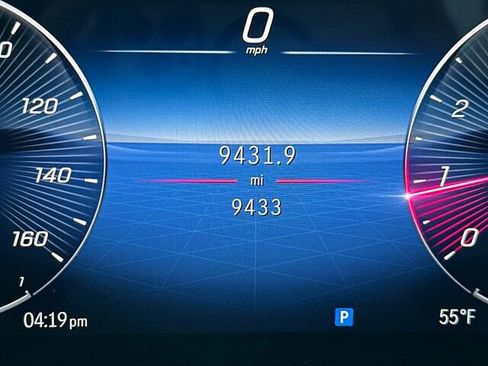 Used 2025 Mercedes-Benz GLA 250 GLA 250 4D Sport Utility image 32