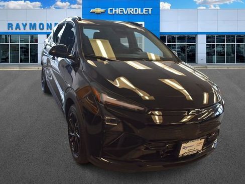 New 2027 Chevrolet Bolt RS w/ Technology Package image 10