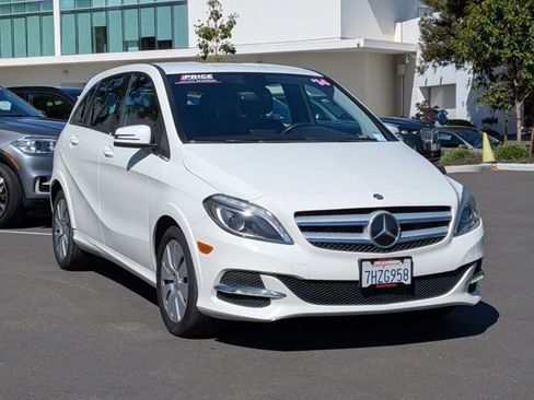Used 2014 Mercedes-Benz B 250e image 3