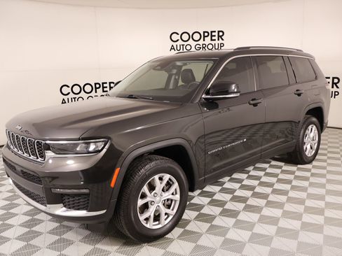 Used 2021 Jeep Grand Cherokee L Limited w/ Trailer Tow Group (B) AWD/4WD image 11