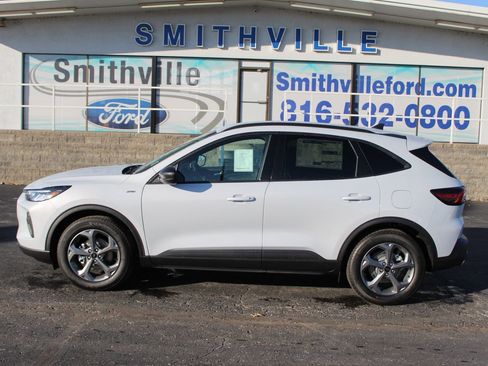 New 2026 Ford Escape ST-Line w/ Tech Pack #1 image 4