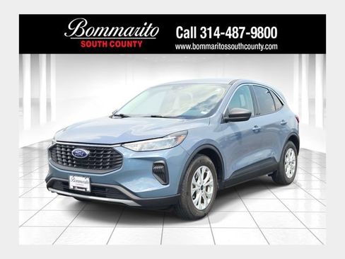 Used 2023 Ford Escape Active FWD image 1