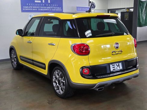 Used 2014 FIAT 500L Trekking w/ Popular Equipment Group image 8