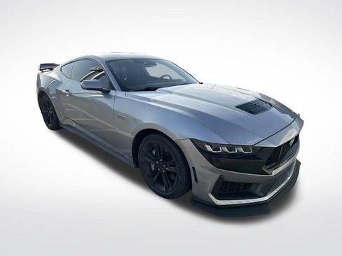 Used 2024 Ford Mustang GT RWD image 3