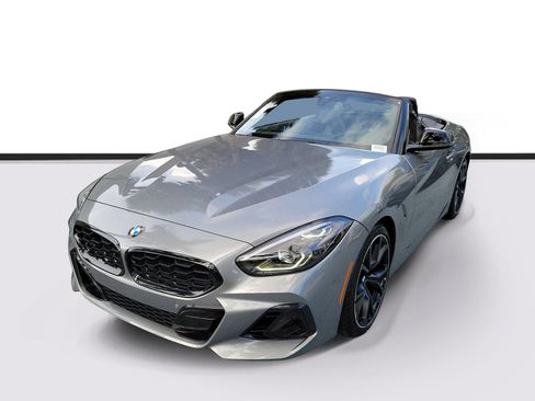 Certified 2023 BMW Z4 sDrive30i w/ Premium Package RWD image 2