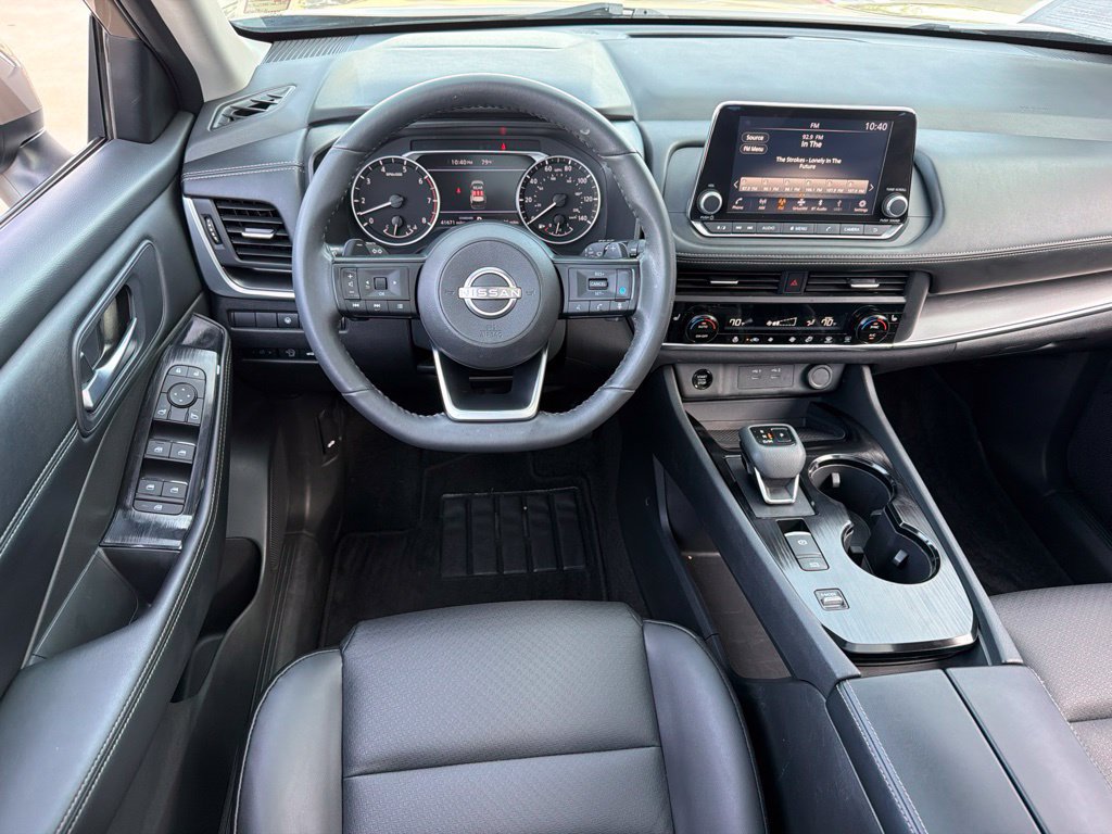 Used 2024 Nissan Rogue SV w/ SV Premium Package FWD image 21