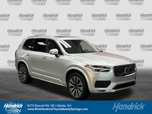 Used 2022 Volvo XC90 T5 Momentum w/ Advanced Package FWD image 1