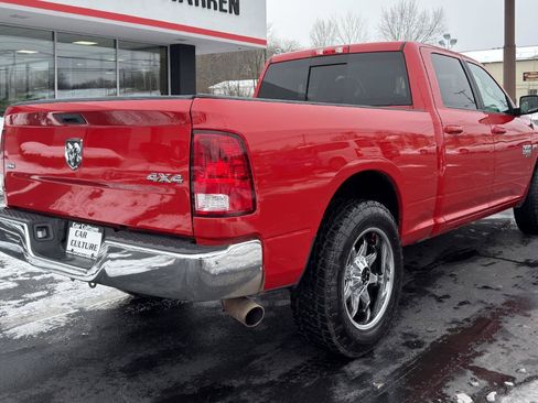 Used 2020 RAM 1500 Classic SLT AWD/4WD image 13