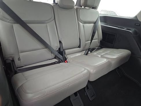 Used 2025 Ford Expedition Active AWD/4WD image 14