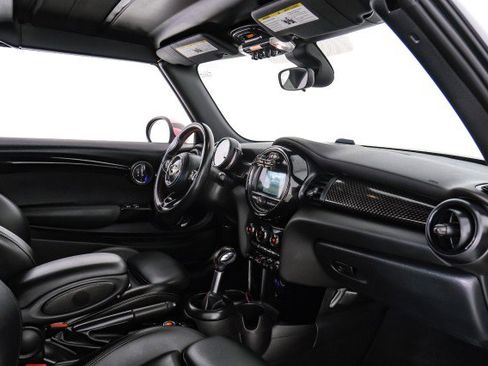 Used 2019 MINI Cooper S image 10