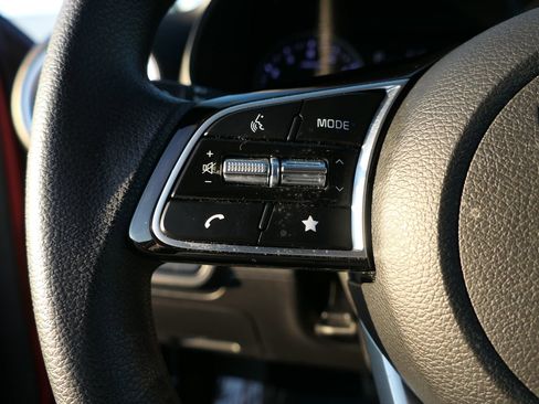 Used 2023 Kia Forte LXS w/ LXS Technology Package image 19