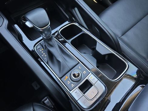 Certified 2024 Kia Telluride S w/ S Sunroof Package image 31