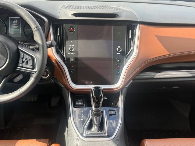 Certified 2025 Subaru Outback Touring XT AWD/4WD image 11