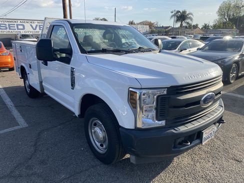 Used 2018 Ford F250 XL image 4