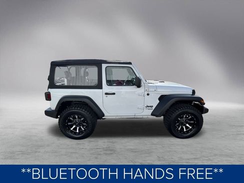 Used 2021 Jeep Wrangler Sport image 3