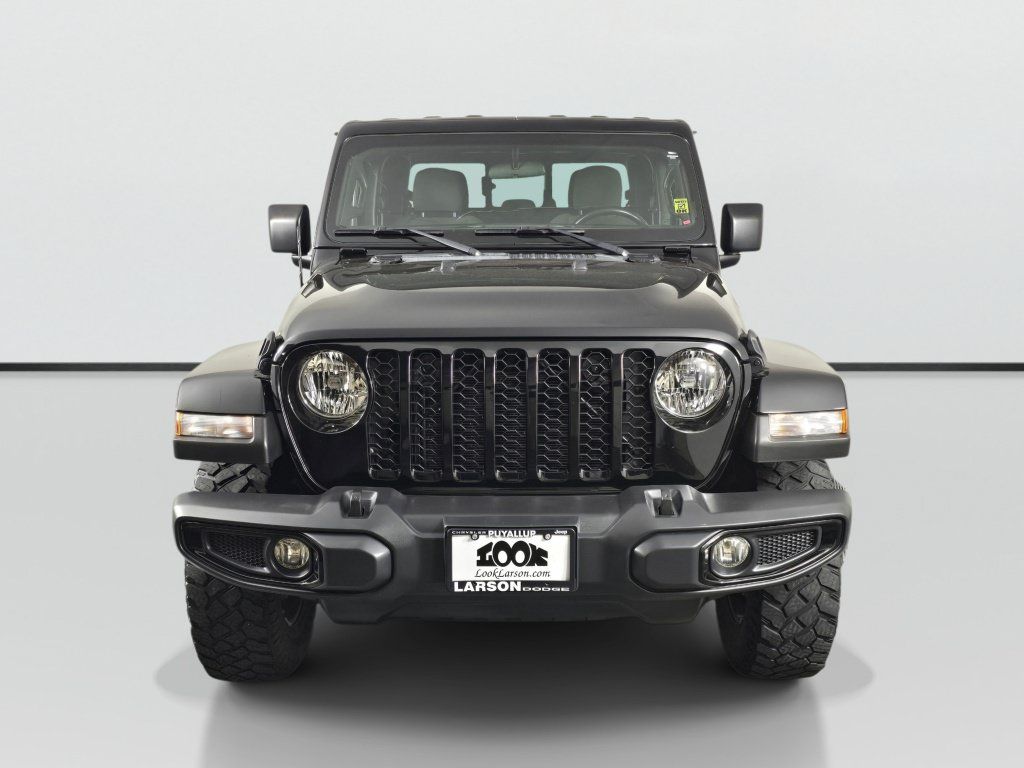 Used 2022 Jeep Gladiator Sport AWD/4WD image 9