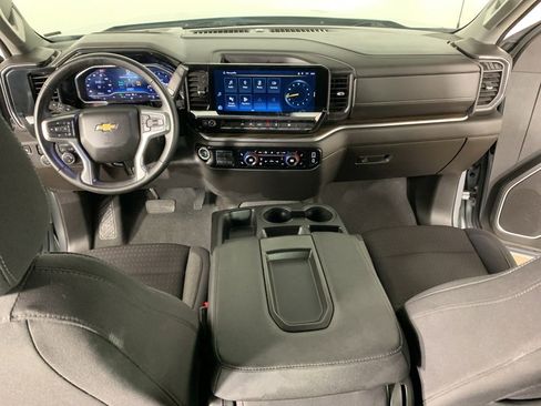 Used 2025 Chevrolet Silverado 1500 LT image 33