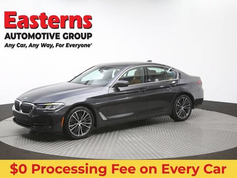 Used 2023 BMW 530i w/ Convenience Package RWD image 59