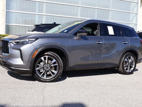 Certified 2023 INFINITI QX60 Luxe w/ Performance Audio Package image 1