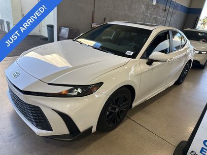 Used 2025 Toyota Camry SE w/ Multimedia Upgrade Package