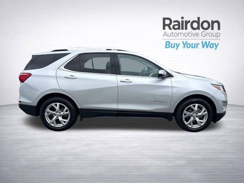 Used 2021 Chevrolet Equinox Premier AWD/4WD image 9