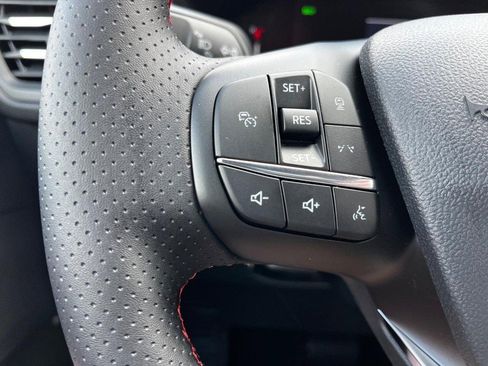 New 2025 Ford Escape ST-Line w/ Equipment Group 301A image 10