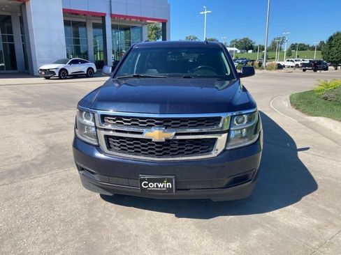 Used 2020 Chevrolet Suburban LT AWD/4WD image 10
