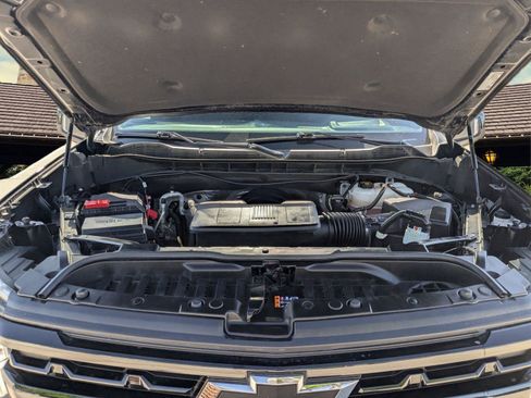 Used 2023 Chevrolet Silverado 1500 LT Trail Boss w/ Convenience Package II image 22