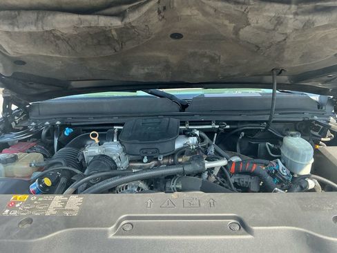 Used 2012 GMC Sierra 3500 Denali w/ Suspension Package, Off-Road AWD/4WD image 25
