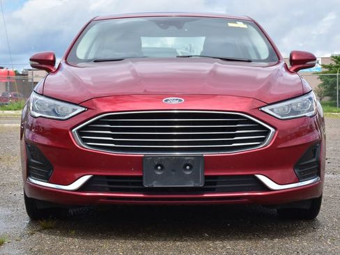 Used 2019 Ford Fusion SEL AWD/4WD image 2