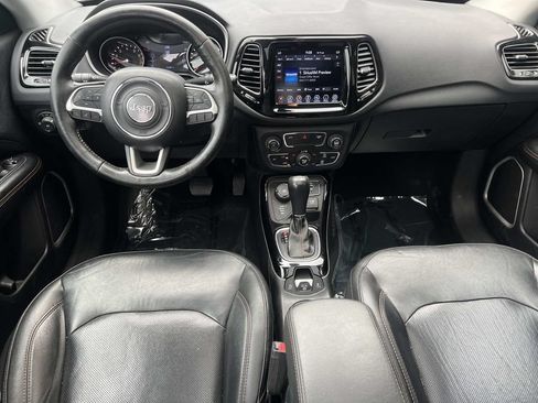 Used 2019 Jeep Compass Limited AWD/4WD image 3