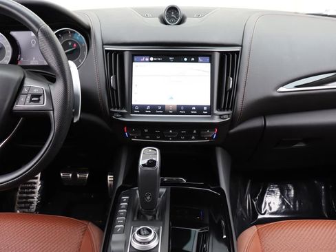Used 2022 Maserati Levante Modena image 49