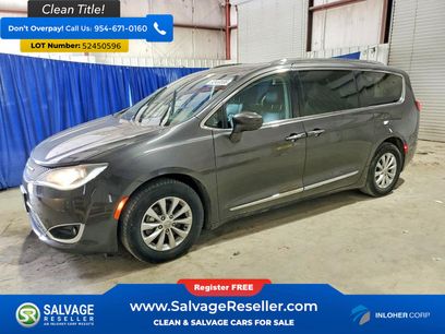 Used 2019 Chrysler Pacifica Touring-L