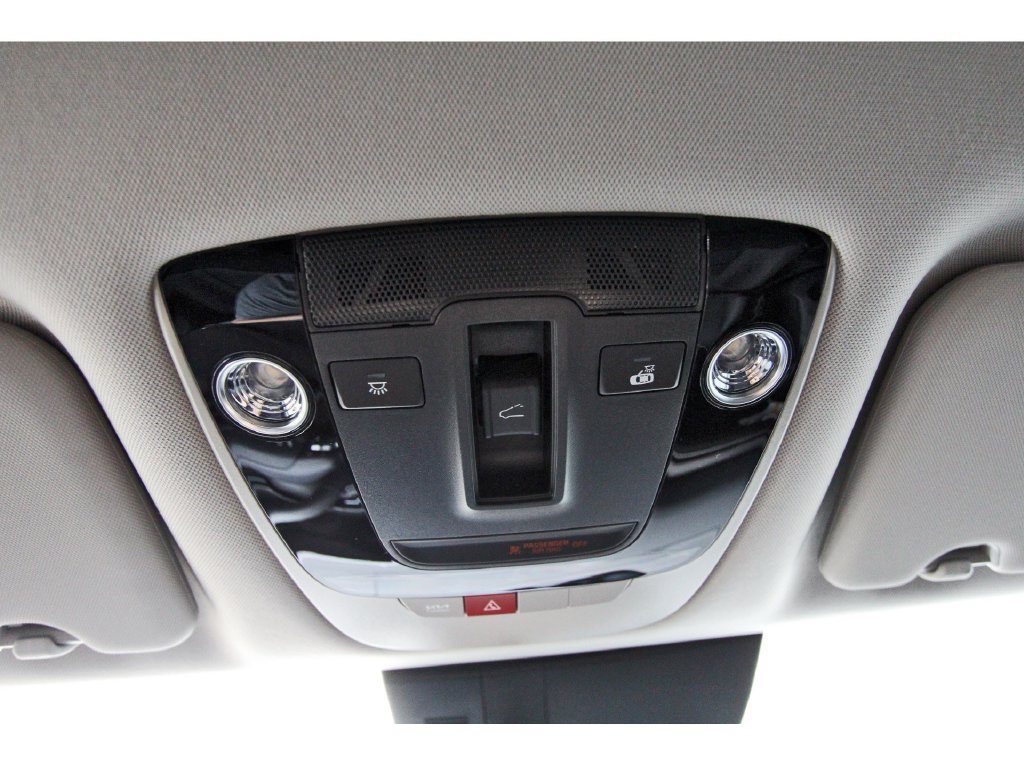 New 2026 Kia Sportage SX FWD image 17