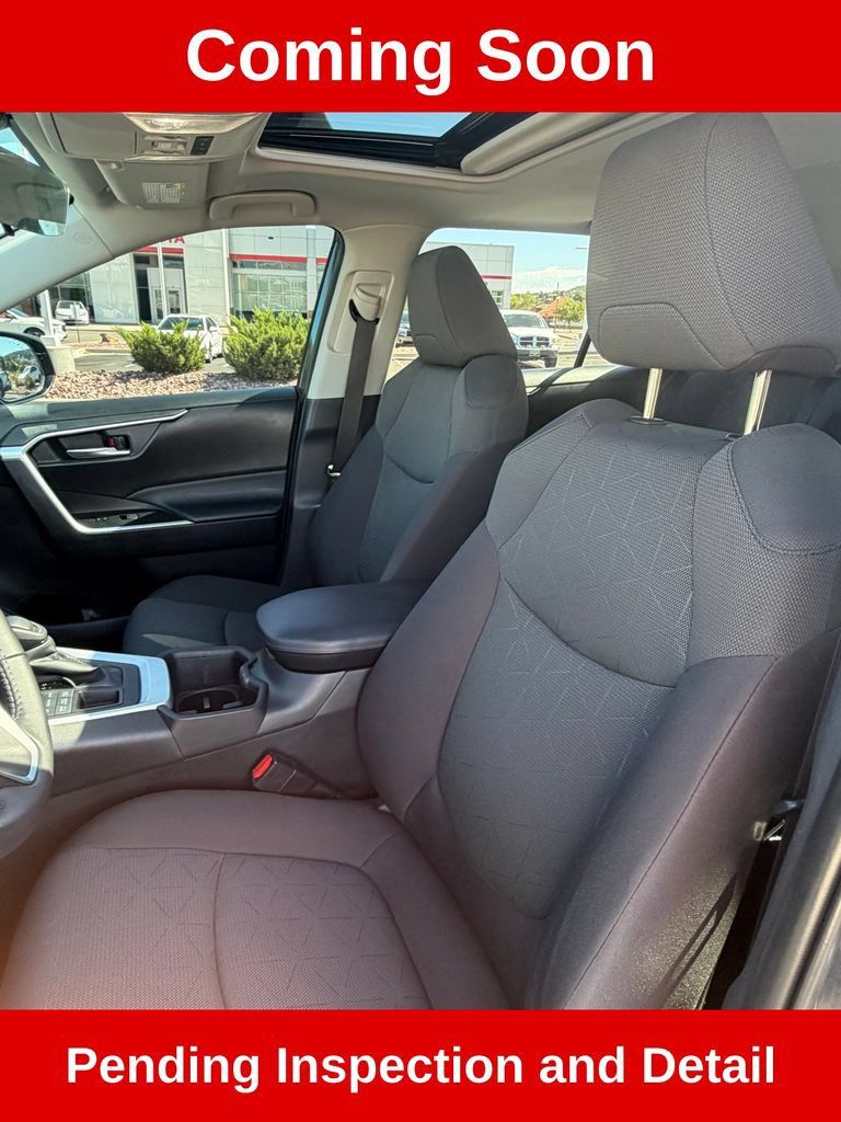 Used 2024 Toyota RAV4 XLE w/ Convenience Package AWD/4WD image 11