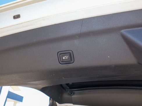 Used 2022 Chevrolet Tahoe LT w/ LT Signature Plus Package AWD/4WD image 6
