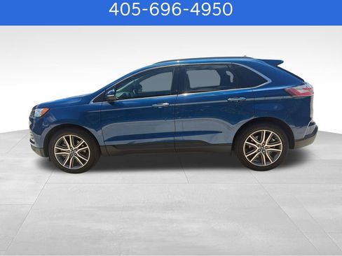 Used 2022 Ford Edge Titanium AWD/4WD image 2