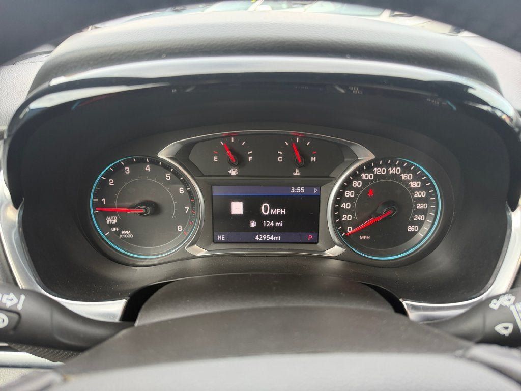 Used 2022 Chevrolet Traverse RS AWD/4WD image 15