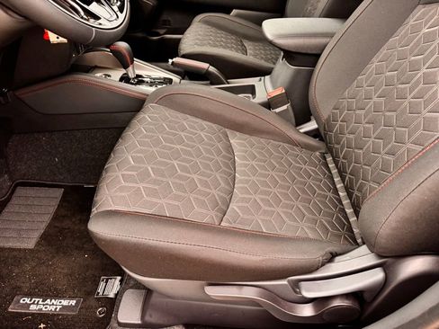 New 2026 Mitsubishi Outlander Sport LE AWD/4WD image 35