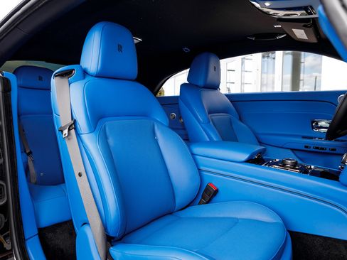 Certified 2025 Rolls-Royce Spectre w/ Spectre Enhancement Package image 32