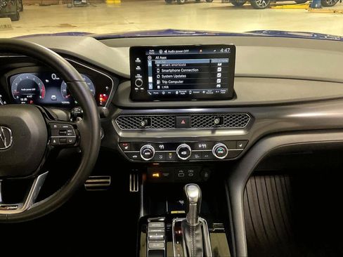 Used 2024 Acura Integra A-Spec image 6