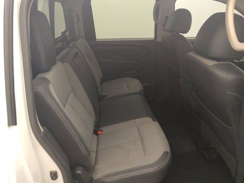 Used 2019 Nissan Titan S AWD/4WD image 19